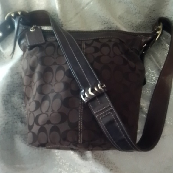 Coach Handbags - Vintage Coach Signature Bucket Bag